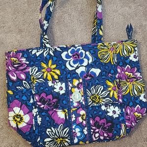 Vera Bradley clasp tote in African Violet